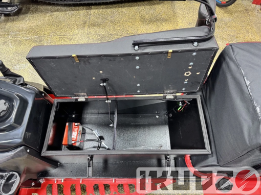 Snowmobile IKUDZO HUNTER 650LS 23 EFI EXPERT V2